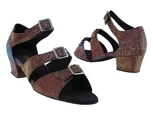 1679 95 Blue Illusion 1.5" Medium Heel in the photo 