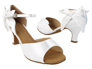 SERA7010 85 White Satin with 2040_2.5 inch Heel in the photo 