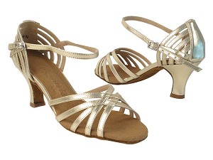 SERA7032 191 Light Gold PU with 2040_2.5 inch Heel in the photo 