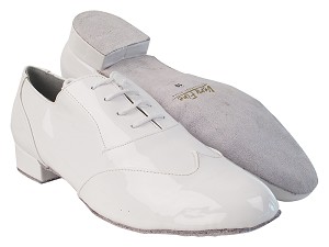 M100101 210 White Patent PU_Whole Shoes with 1" Standard Heel in the photo 
