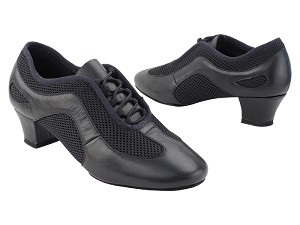 CD702BBX Black Leather with 1.5" Medium heel in the photo 